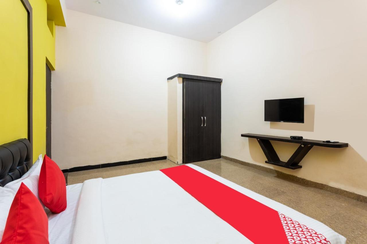 Oyo 35845 U-Turn Hotel Harsola Zewnętrze zdjęcie